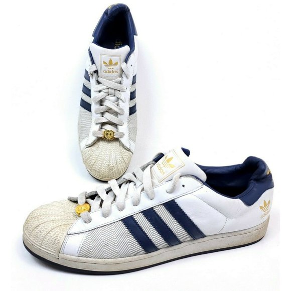 superstar 2s
